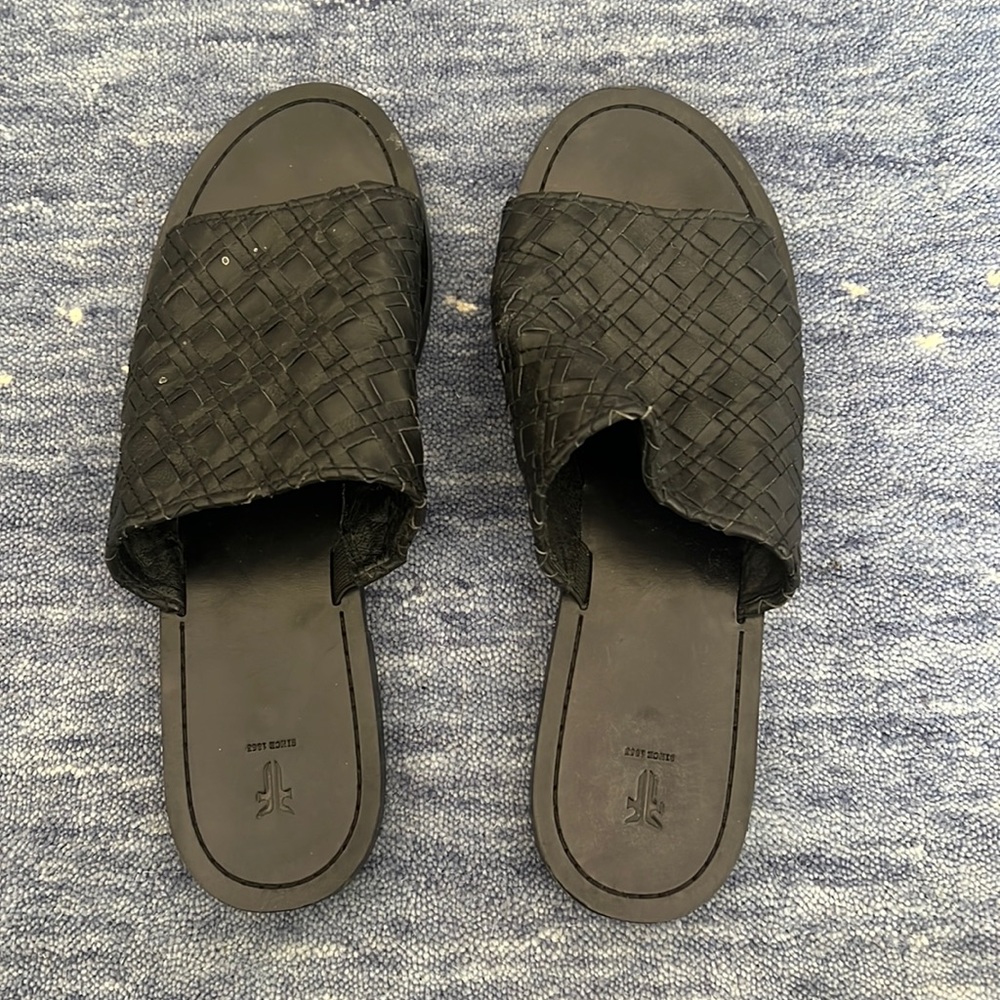 FRYE sandals